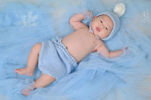 毕节摸孕妇肚子沾喜气